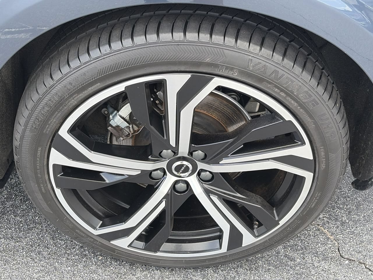 Used 2024 Volvo S60 B5 Core AWD/4WD image 29
