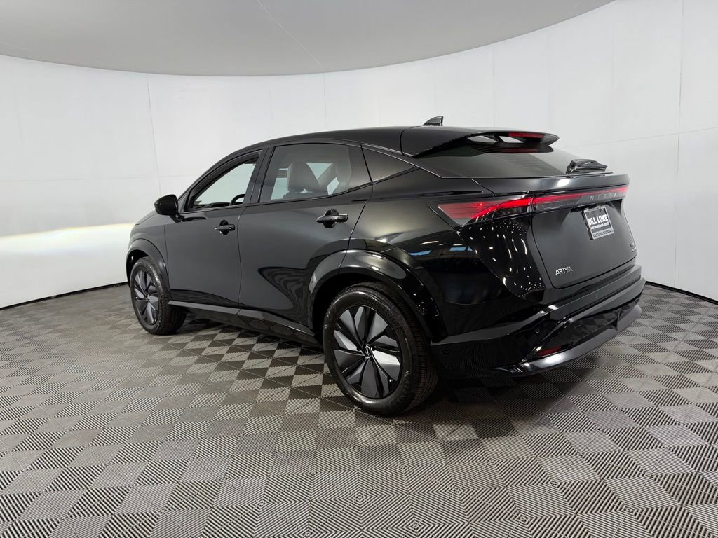 Used 2023 Nissan Ariya AWD image 7