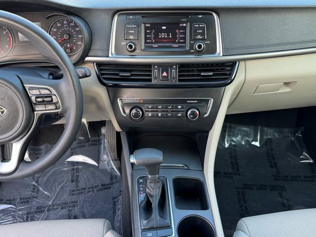 Used 2016 Kia Optima LX image 16