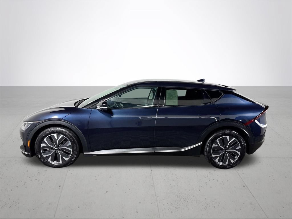 Used 2024 Kia EV6 Light AWD/4WD image 9
