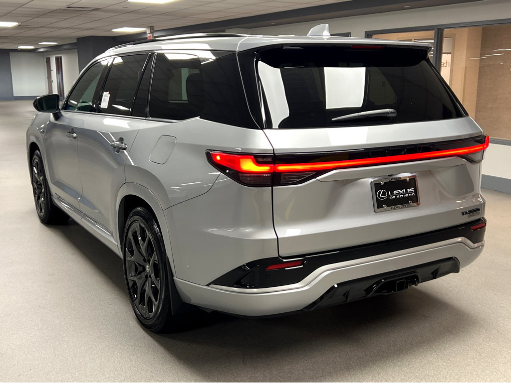 New 2026 Lexus TX 500h AWD w/ Technology Package image 5