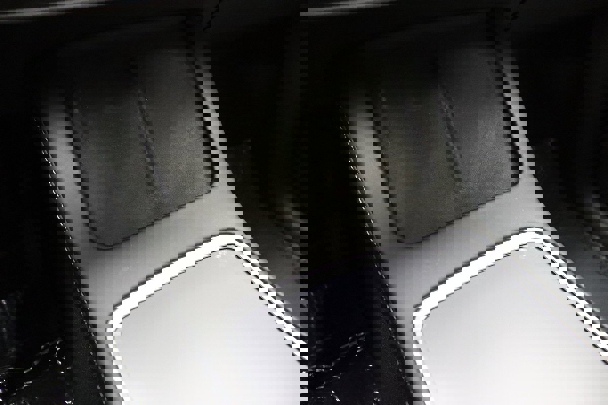 Used 2021 Tesla Model Y Long Range image 43