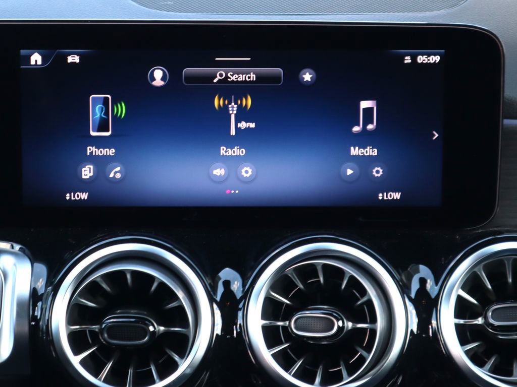 New 2026 Mercedes-Benz GLB 250 GLB 250 image 15