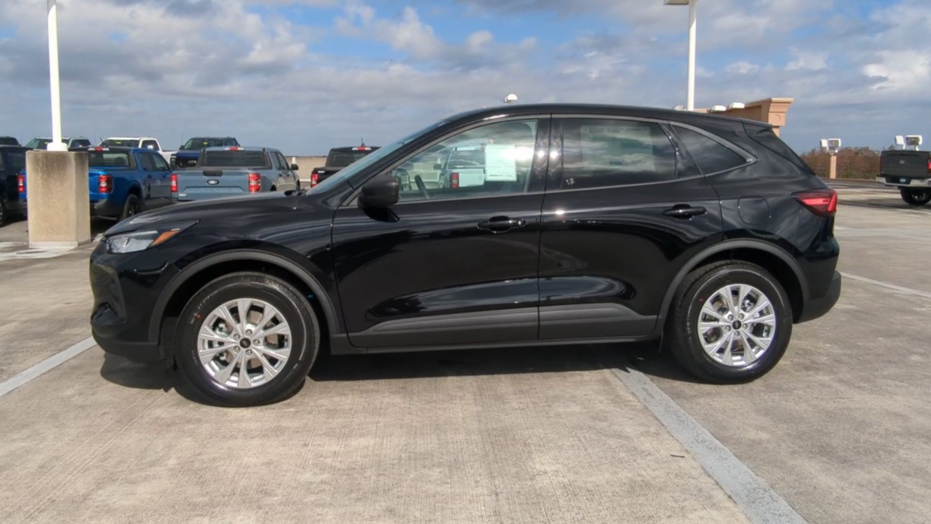 New 2026 Ford Escape Active FWD image 13