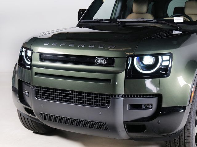 New 2026 Land Rover Defender 110 X-Dynamic SE AWD/4WD image 27