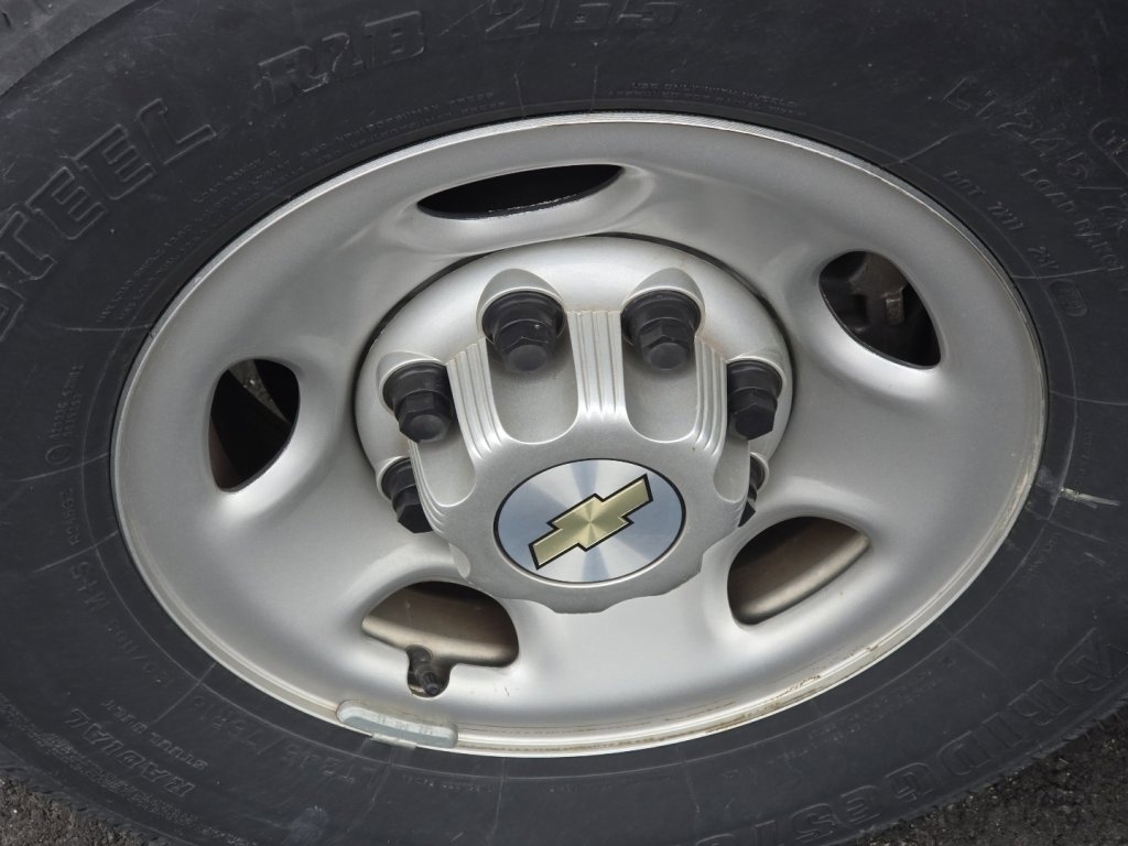 Certified 2023 Chevrolet Express 3500 LS image 32