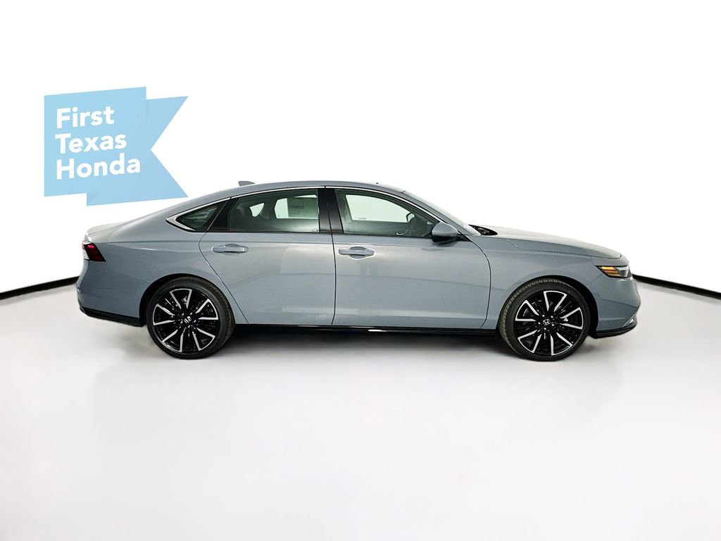 New 2026 Honda Accord Touring image 9