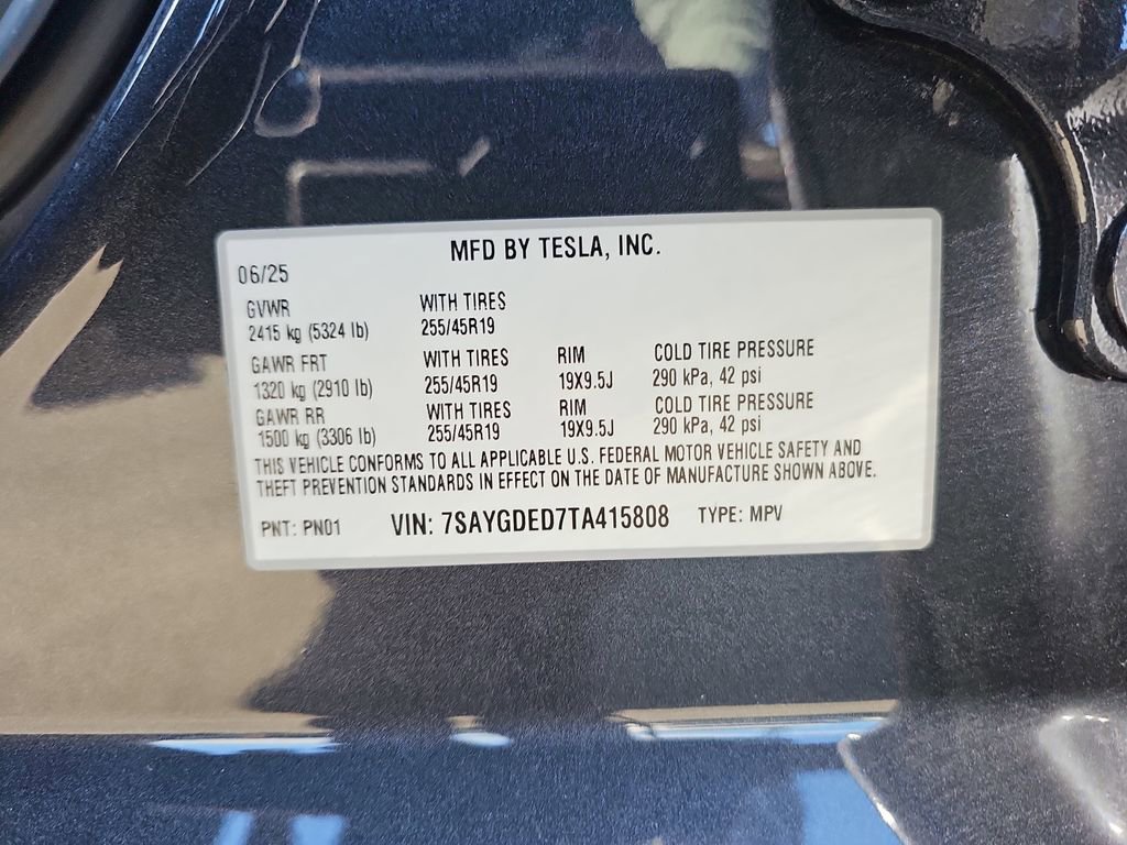 Used 2026 Tesla Model Y 2WD image 39