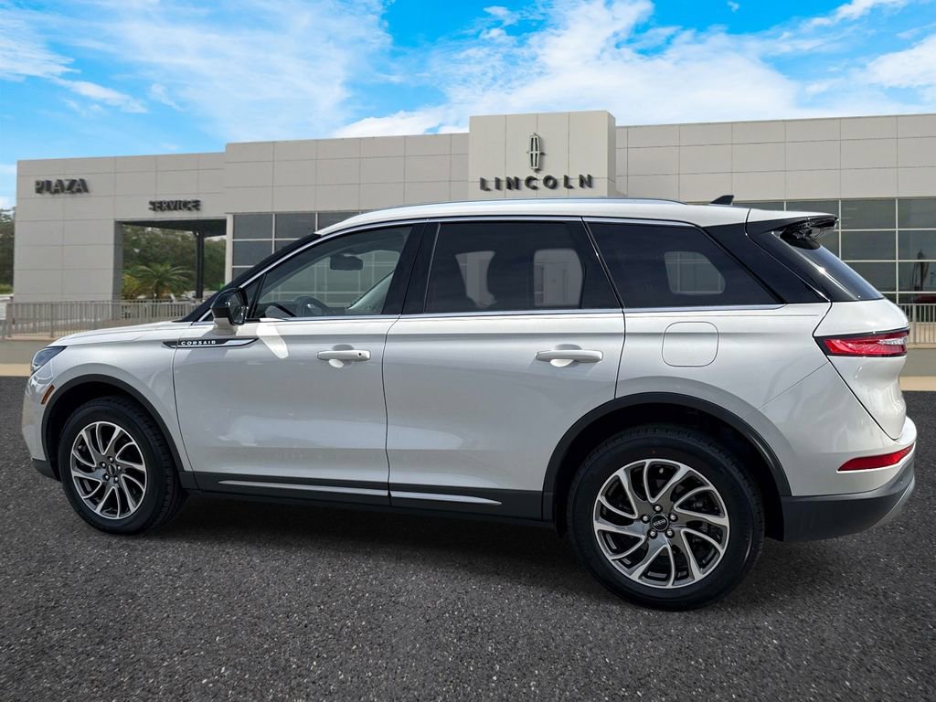 Used 2021 Lincoln Corsair FWD w/ Equipment Group 101A image 5