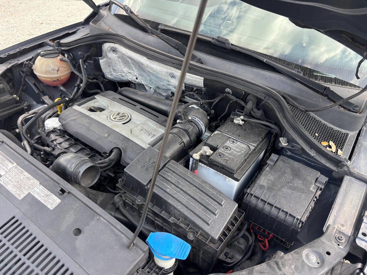 Used 2016 Volkswagen Tiguan S image 24