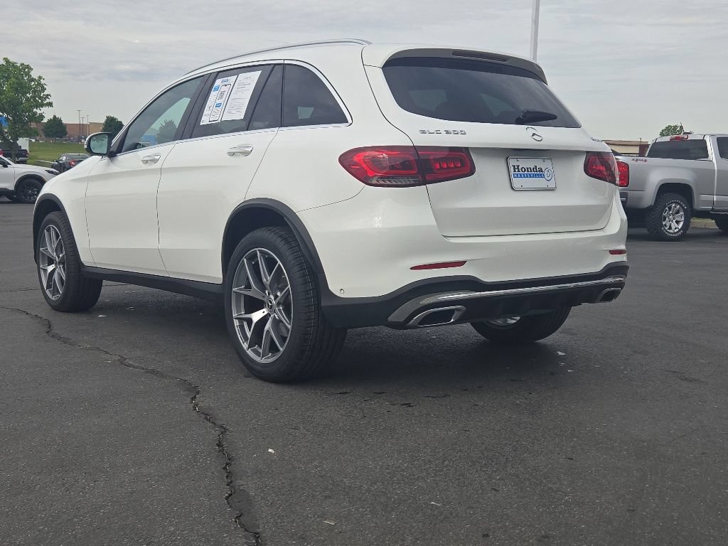 Used 2022 Mercedes-Benz GLC 300 4MATIC image 5