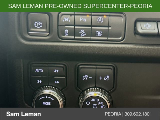 Used 2023 GMC Yukon AT4 w/ AT4 Premium Package image 10