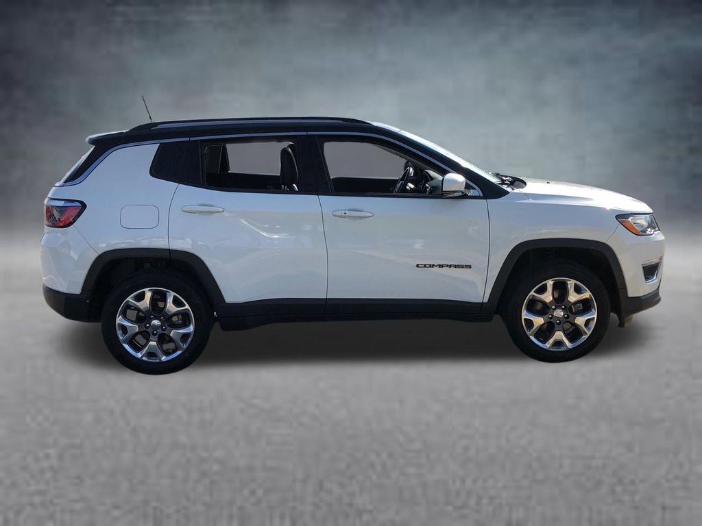 Used 2020 Jeep Compass Limited AWD/4WD image 10