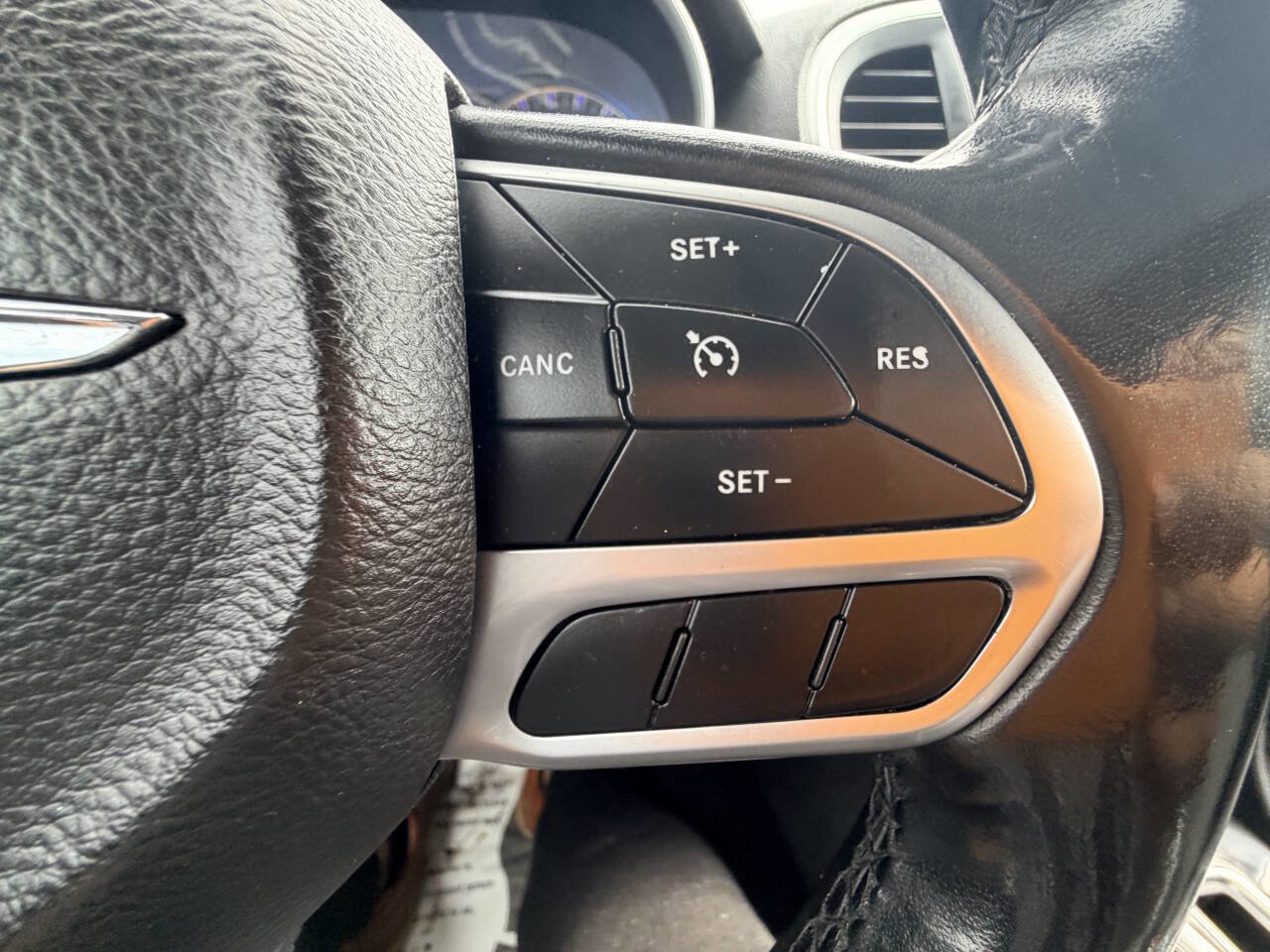 Used 2019 Chrysler 300 Touring w/ Sport Appearance Package image 26