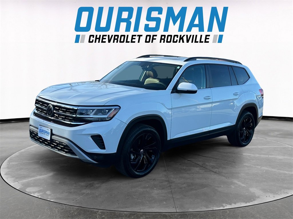 Used 2022 Volkswagen Atlas SE w/ Panoramic Sunroof Package image 2