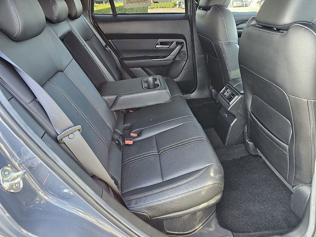 Certified 2025 MAZDA CX-50 AWD 2.5 Hybrid w/ Premium Pkg image 21