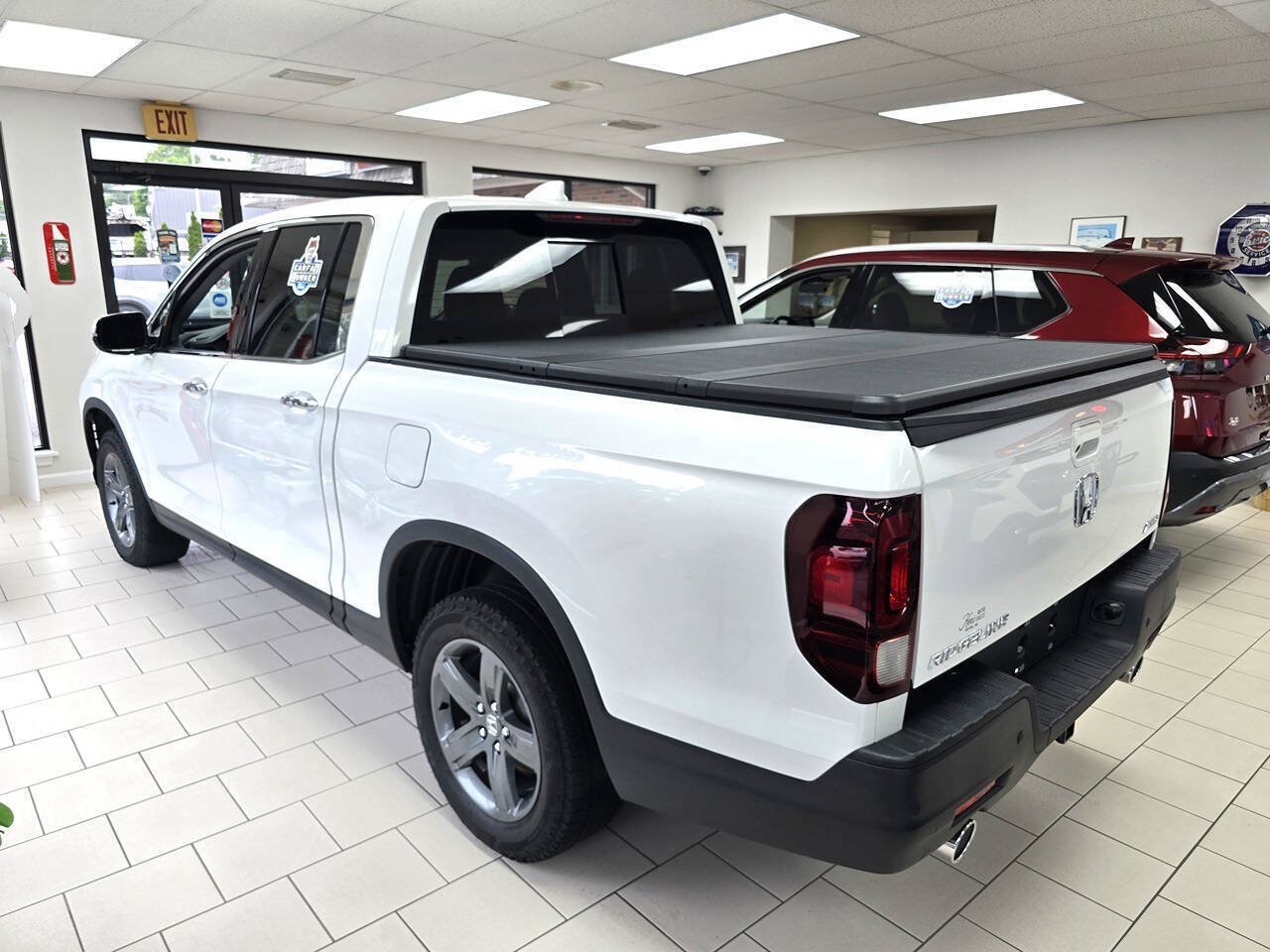 Used 2023 Honda Ridgeline RTL-E image 12