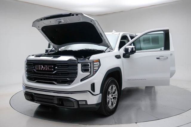 Used 2024 GMC Sierra 1500 SLT image 17