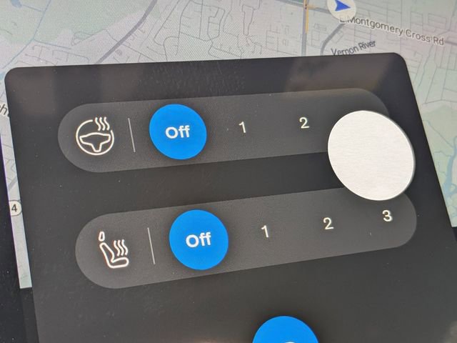 New 2025 Volvo XC90 B5 Plus w/ Protection Package Premier image 29