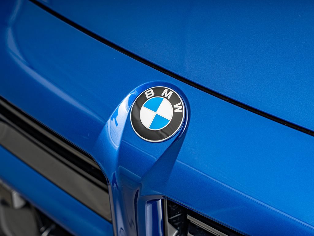 New 2026 BMW M2 w/ Lighting Package RWD image 12