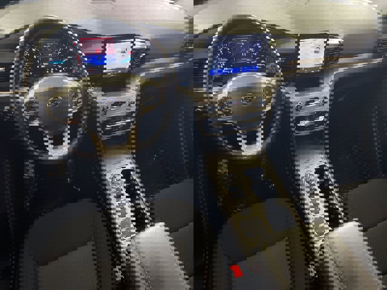 Used 2022 Ford Explorer XLT image 20