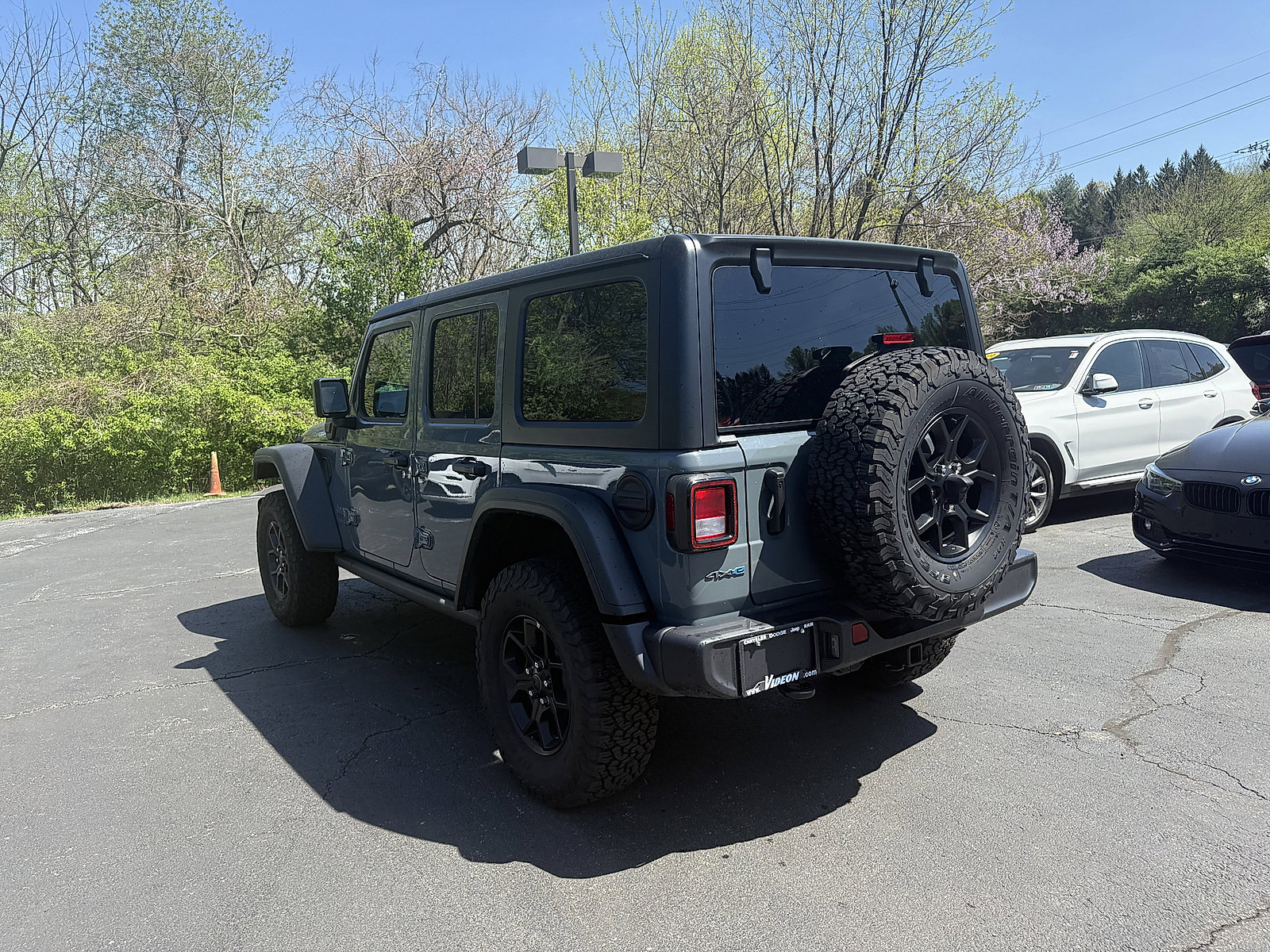 Used 2025 Jeep Wrangler Willys image 4