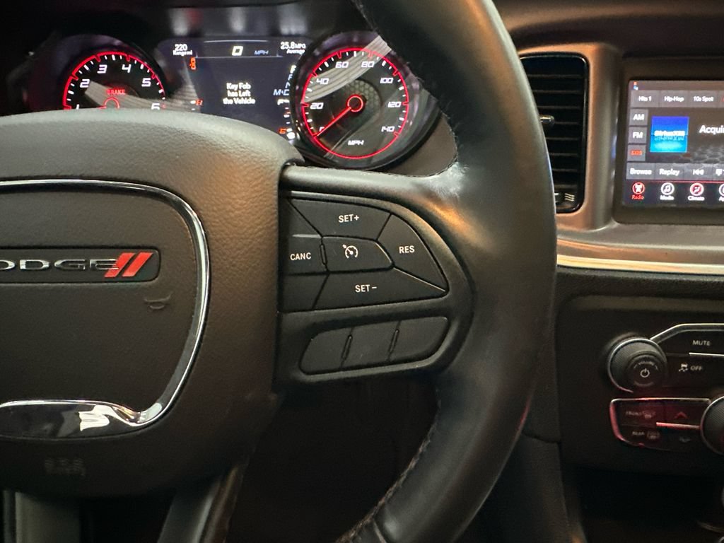 Used 2022 Dodge Charger SXT w/ Driver Convenience Group RWD image 25