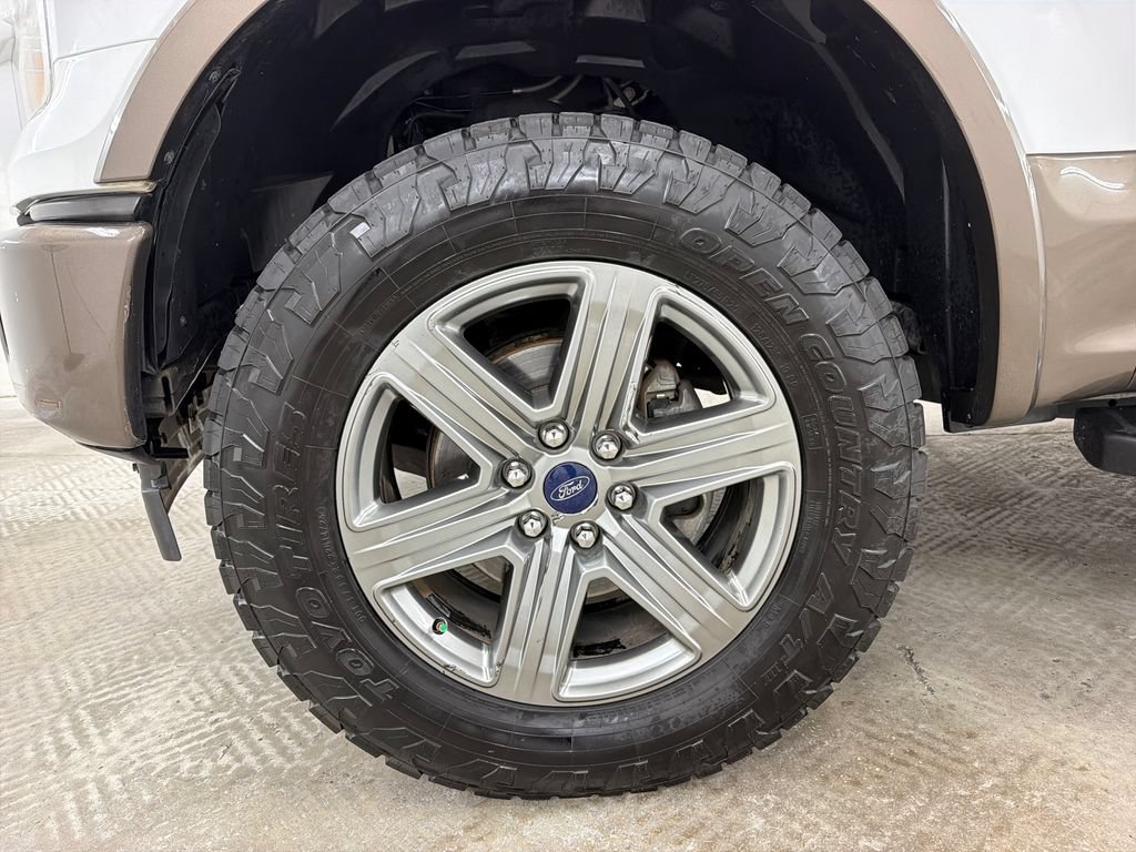 Used 2017 Ford F150 Lariat AWD/4WD image 10