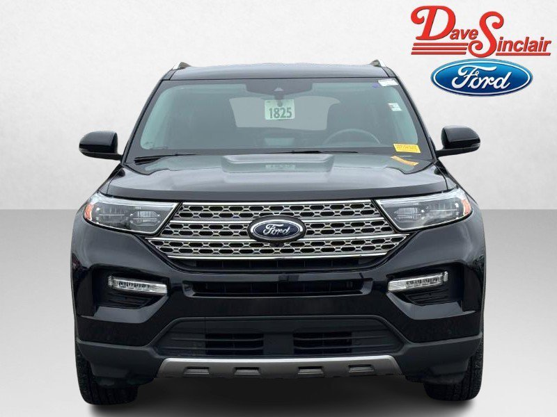 Used 2023 Ford Explorer Limited w/ Limited Technology Package image 2