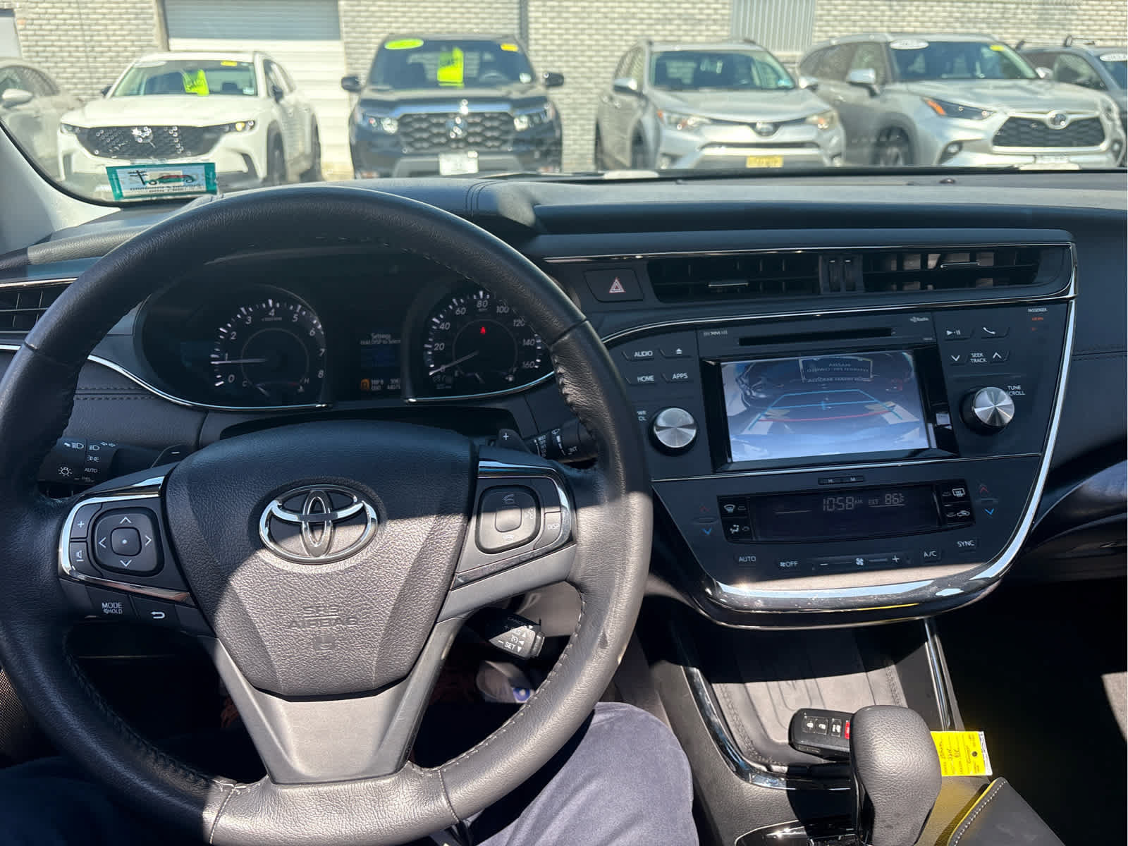 Used 2016 Toyota Avalon XLE Premium FWD image 8