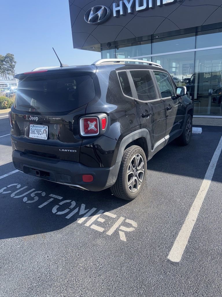Used 2016 Jeep Renegade Limited w/ Trailer Tow Group AWD/4WD image 3