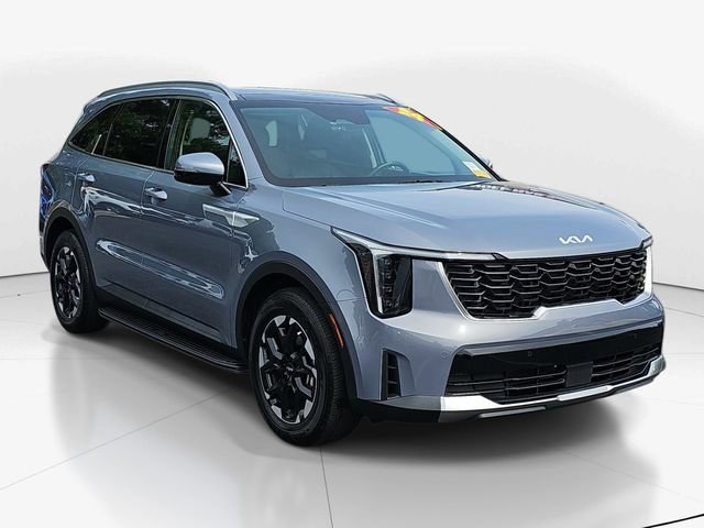 Used 2024 Kia Sorento S w/ Panoramic Sunroof Package