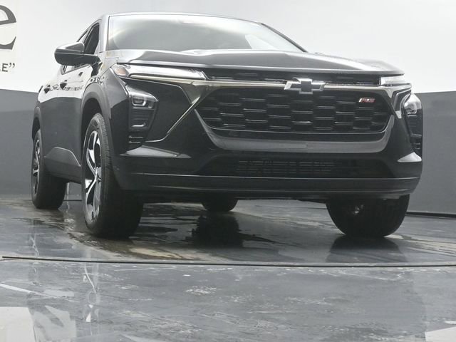 New 2026 Chevrolet Trax RS w/ Driver Confidence Package image 3