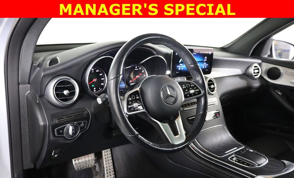 Used 2022 Mercedes-Benz GLC 300 4MATIC image 29