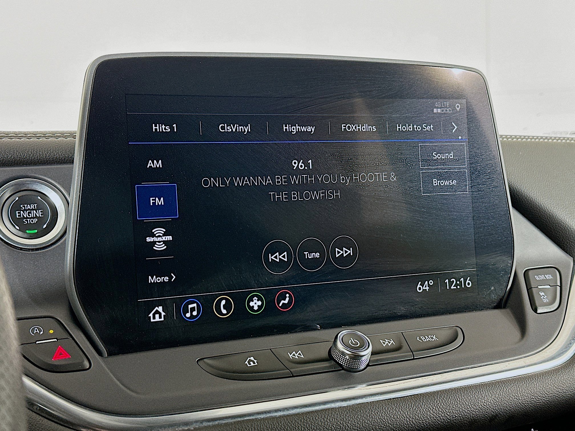 Used 2025 Chevrolet Blazer LT FWD image 21