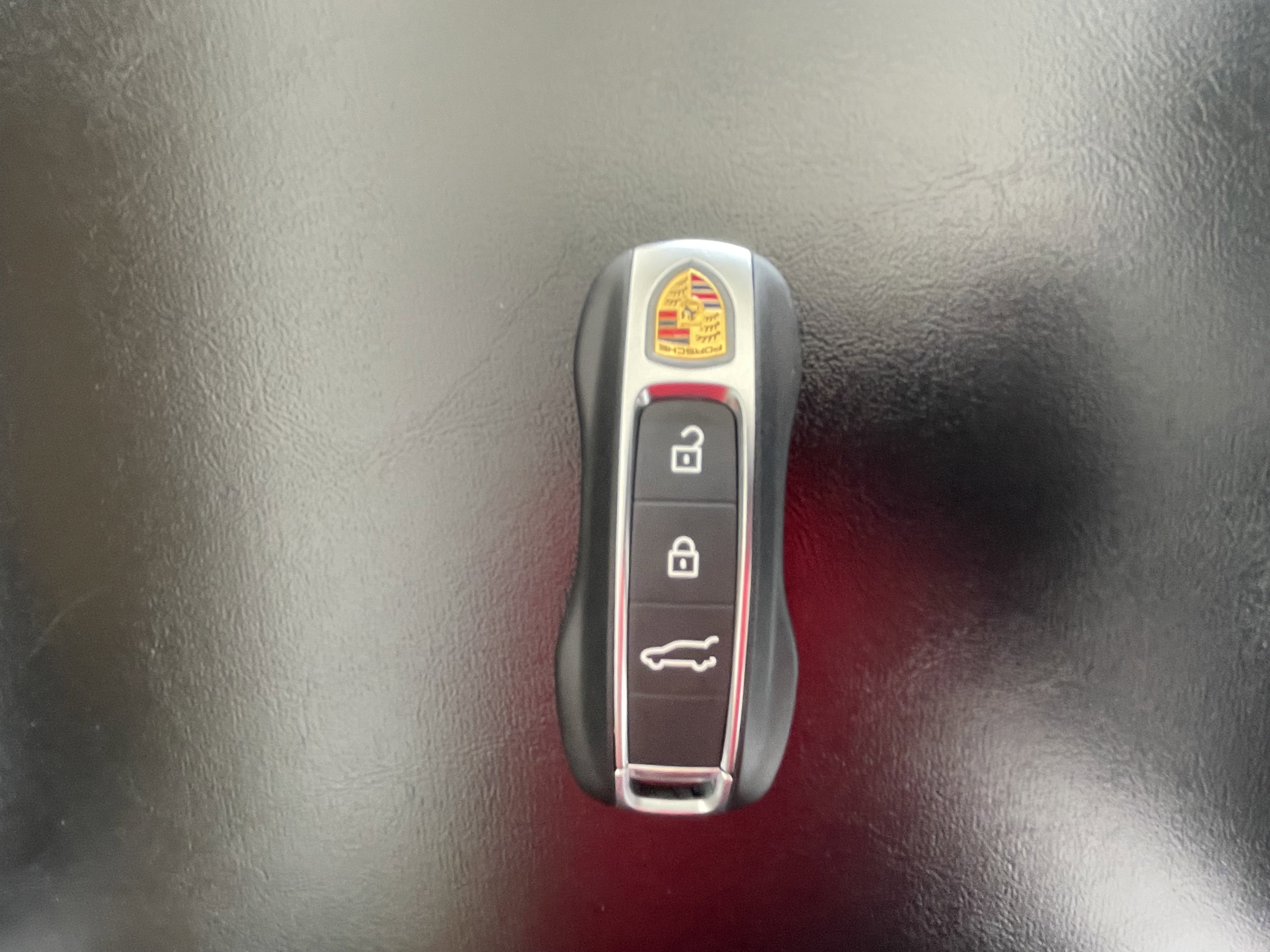 New 2026 Porsche Cayenne GTS image 25