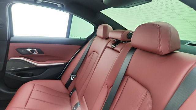 Used 2026 BMW M340i image 29