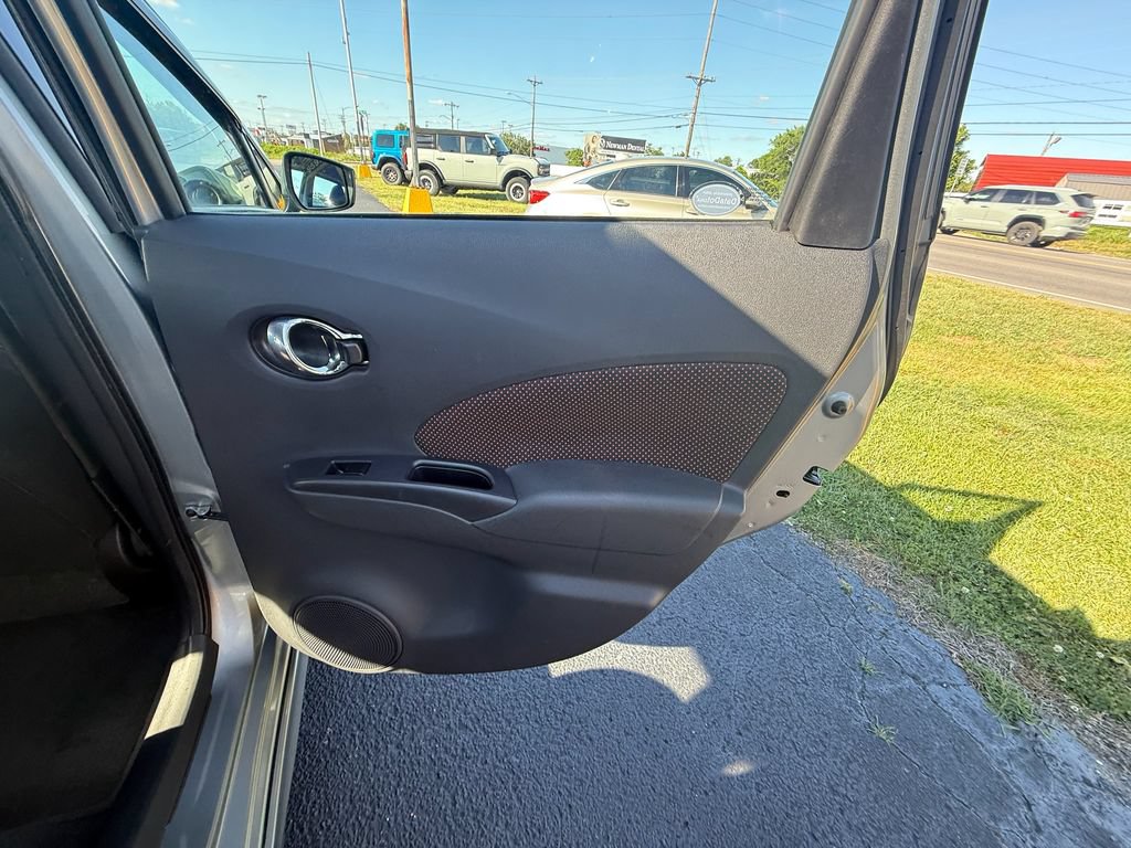 Used 2015 Nissan Versa Note SR w/ Interior Illumination Package FWD image 20