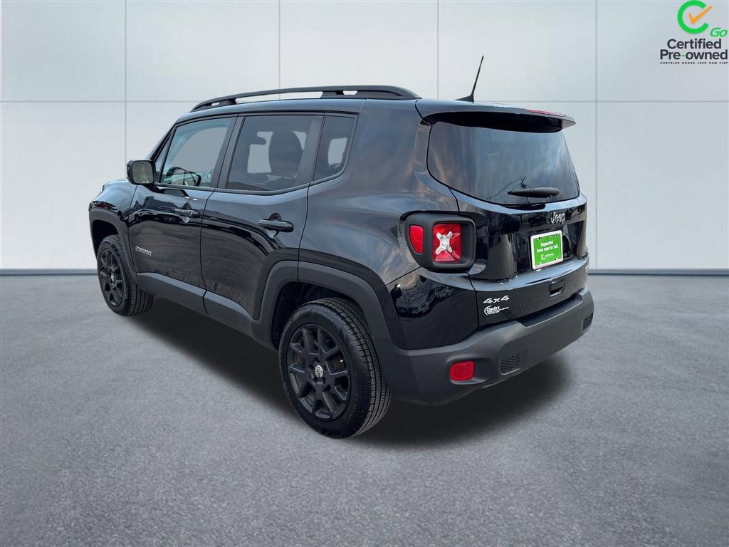 Certified 2019 Jeep Renegade Latitude w/ Cold Weather Group image 3