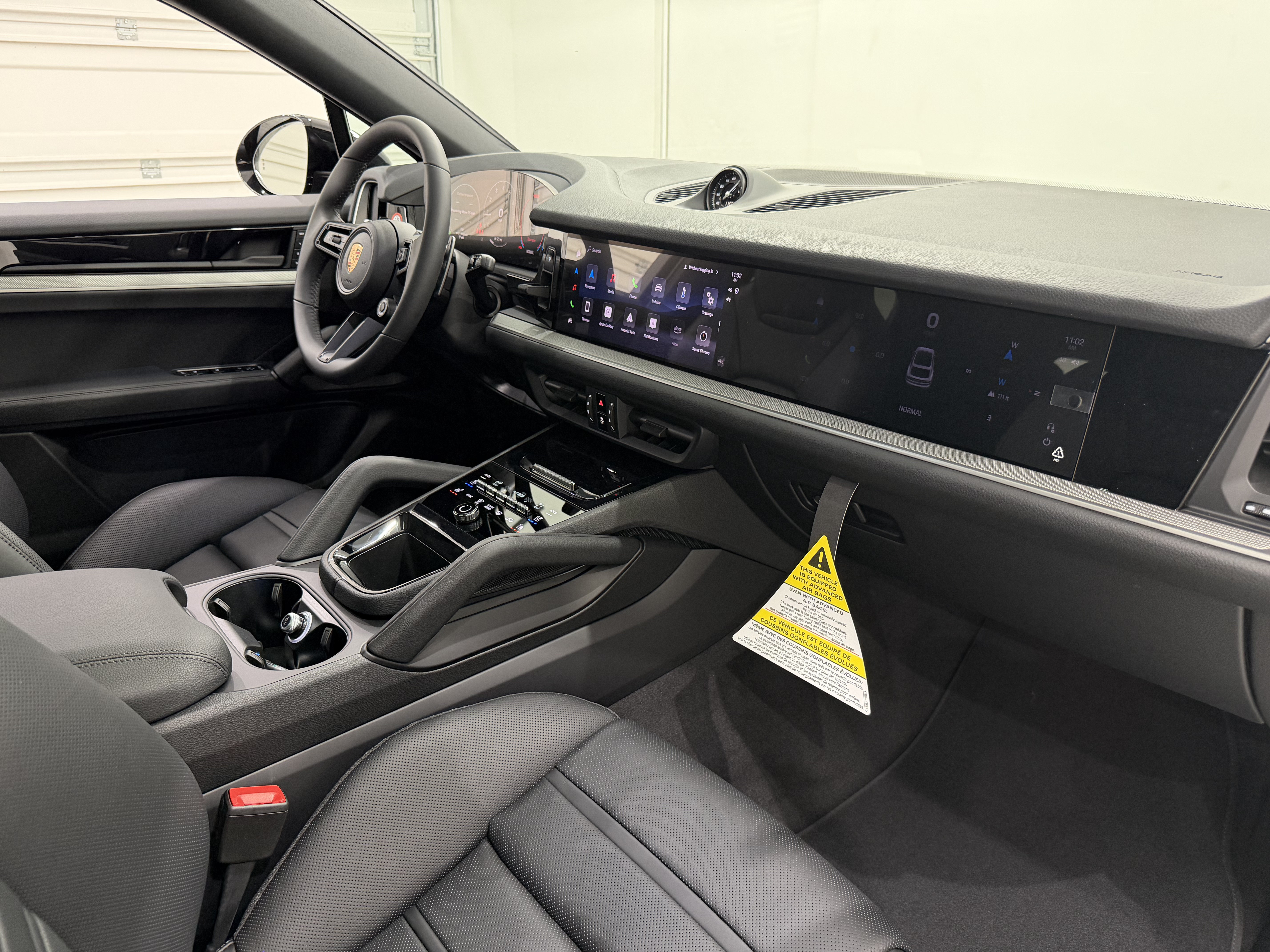 New 2026 Porsche Cayenne Coupe AWD/4WD image 24