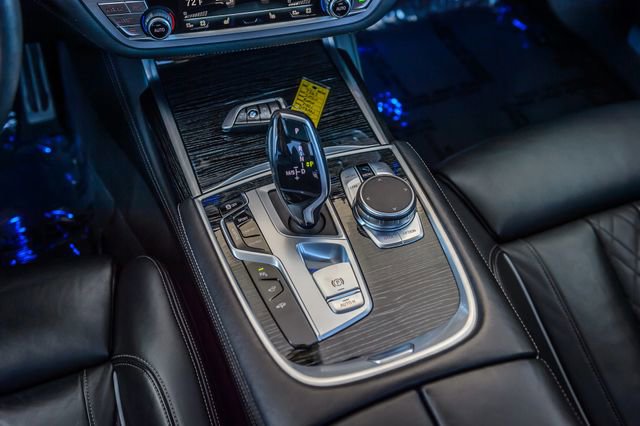 Used 2020 BMW 740i xDrive w/ M Sport Package image 29