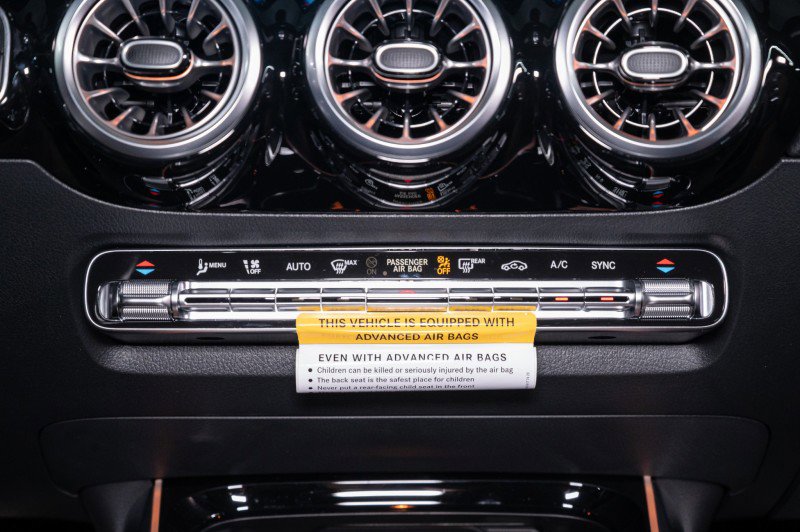 New 2026 Mercedes-Benz GLA 35 AMG 4MATIC image 20