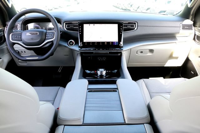 New 2026 Jeep Grand Wagoneer 2WD w/ Premium Group I image 19
