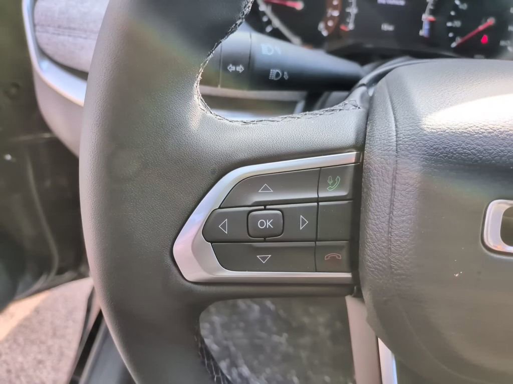 New 2026 Jeep Compass Latitude AWD/4WD image 24