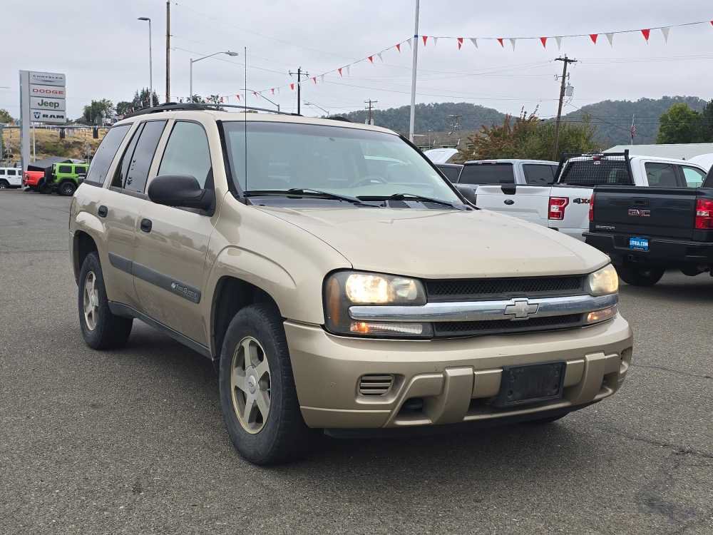 Used 2004 Chevrolet TrailBlazer LS w/ LS Preferred Equipment Group AWD/4WD image 11