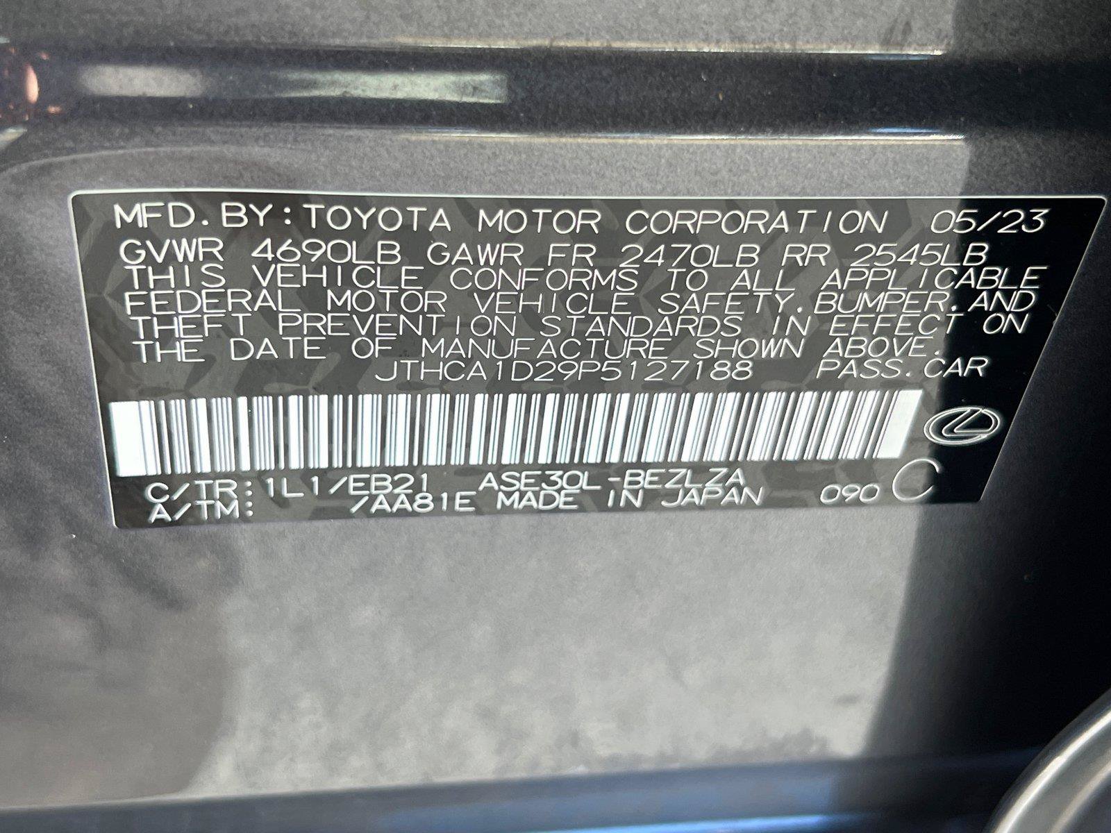 Used 2023 Lexus IS 300 w/ Comfort Package RWD image 33