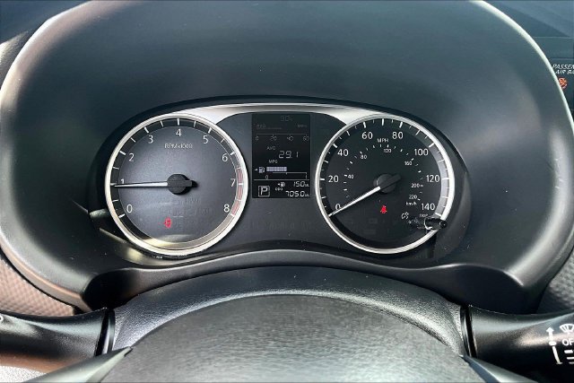Used 2024 Nissan Kicks S FWD image 12