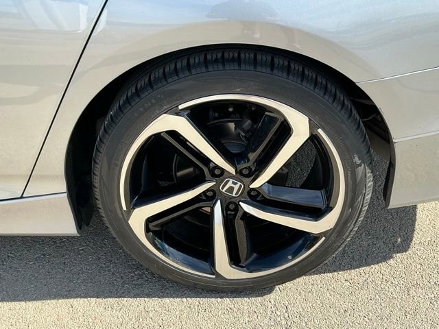 Used 2019 Honda Accord Sport image 5