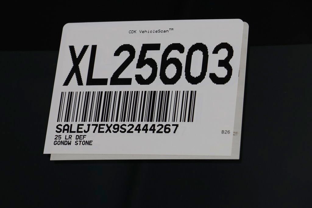 Used 2025 Land Rover Defender 110 S image 23