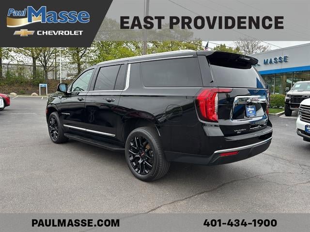 Used 2023 GMC Yukon XL SLT w/ SLT Luxury Package AWD/4WD image 5